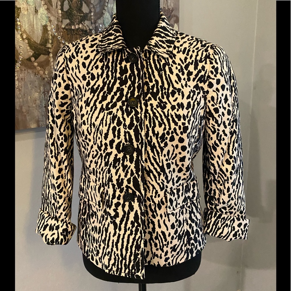 EUC Talbots Petite 3/4 Sleeve Animal Print Cropped Jacket